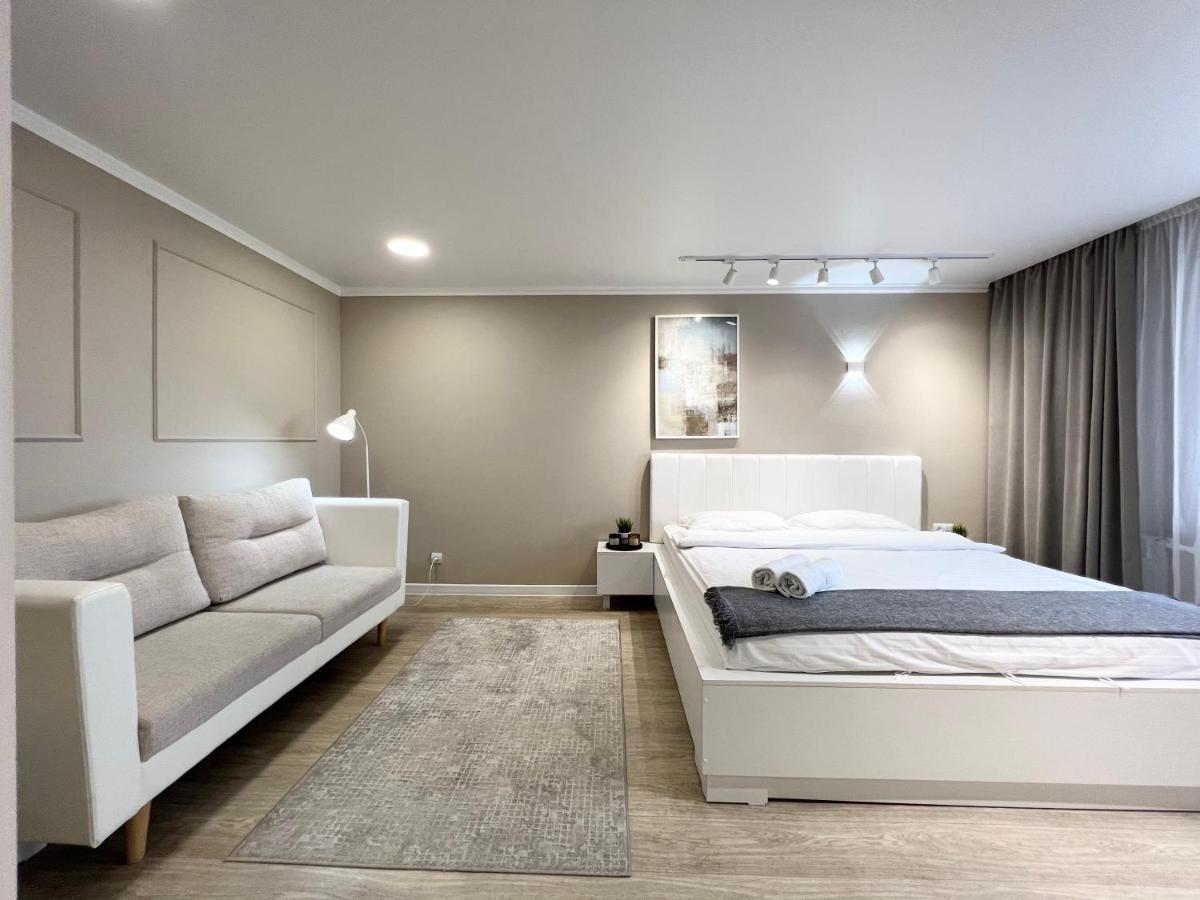 Luxury Apartments Pawlodar Exterior foto