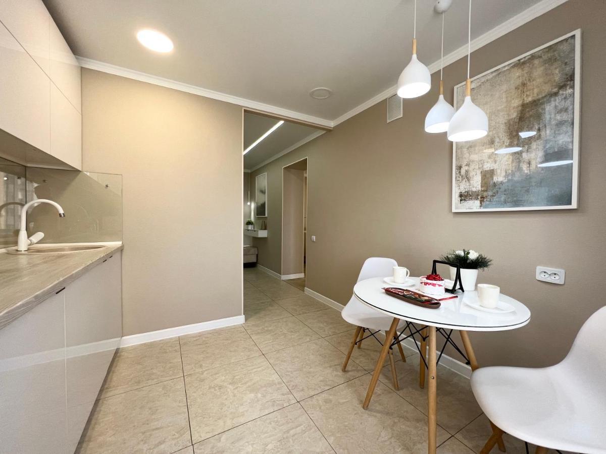 Luxury Apartments Pawlodar Exterior foto